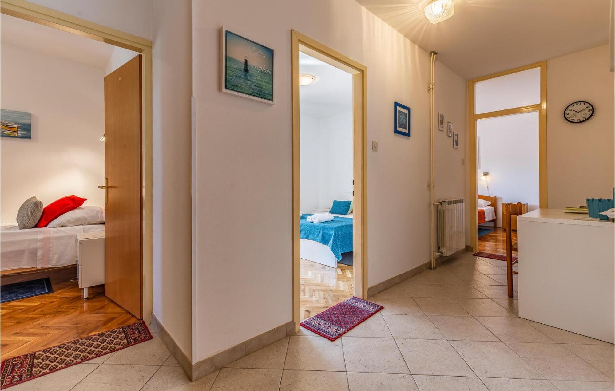 3 Bedroom Stunning In *