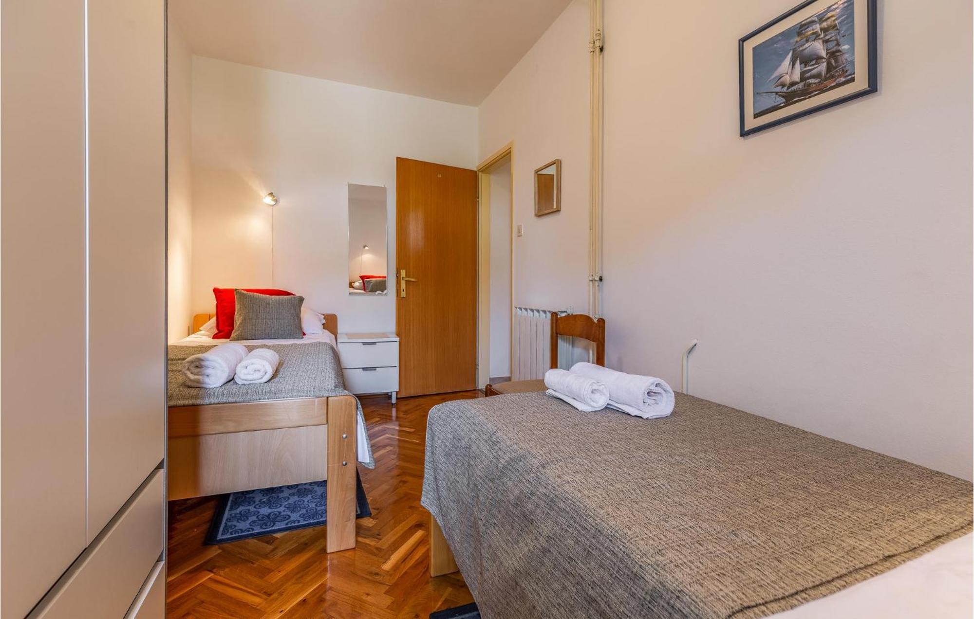 3 Bedroom Stunning In Rovinj