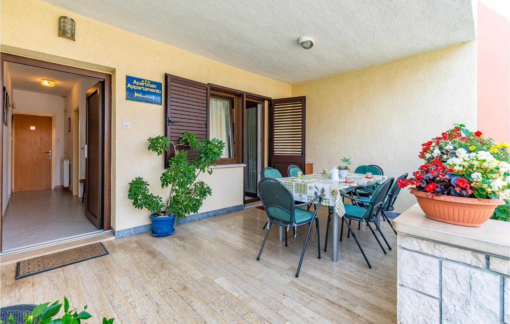 3 Bedroom Stunning In *